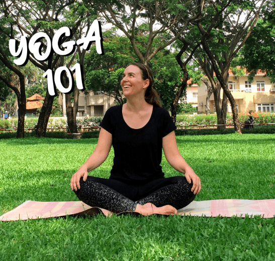YOGA FOR BEGINNERS: How to prepare for your first yoga class in 2020